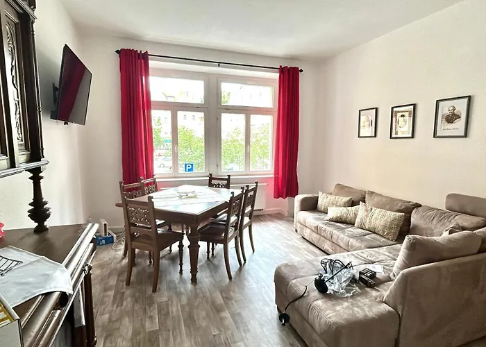 Ascheweibchen -altstadt-domizil Am Rathaus Mit Aussicht Apartment Zittau